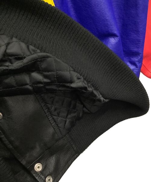 CROSS COLOURS（クロスカラーズ）CROSS COLOURS (クロスカラーズ) レザースタジャン ブラック×レッド サイズ:XLの古着・服飾アイテム