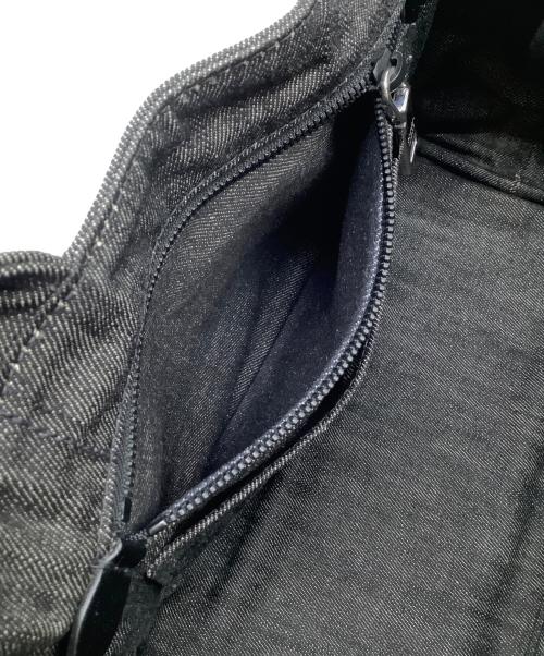 PRADA（プラダ）PRADA (プラダ) デニムロボットカナパハンドバッグ ブラックの古着・服飾アイテム