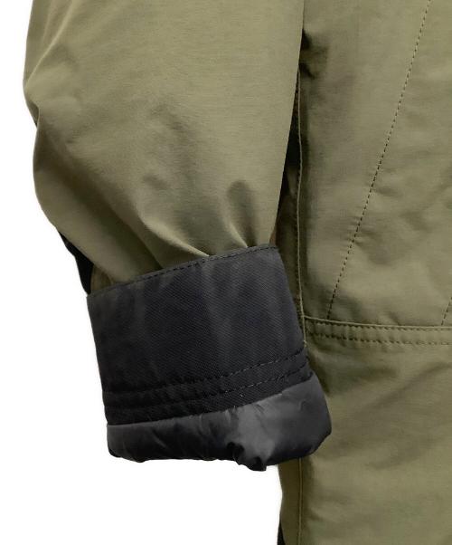 THE NORTH FACE（ザ ノース フェイス）THE NORTH FACE (ザ ノース フェイス) マウンテンダウンジャケット グリーン×ブラック サイズ:Sの古着・服飾アイテム