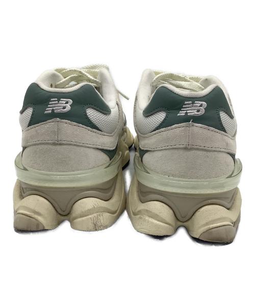 NEW BALANCE（ニューバランス）NEW BALANCE (ニューバランス) スニーカー　NEW BALANCE ライトグレー×グリーン サイズ:26cmの古着・服飾アイテム