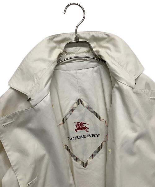 BURBERRY（バーバリー）BURBERRY (バーバリー) トレンチコート ホワイト サイズ:9の古着・服飾アイテム
