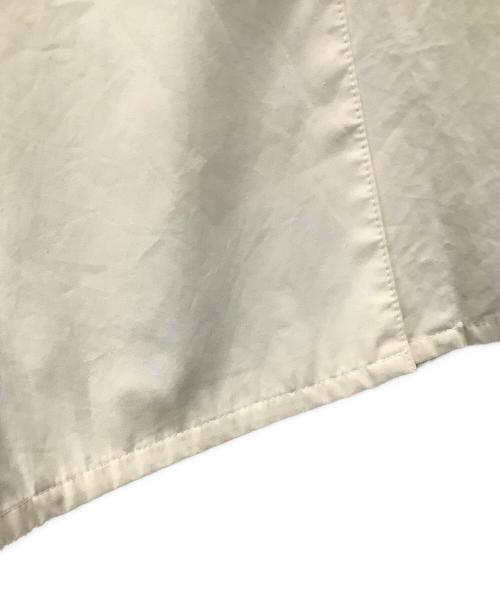 BURBERRY（バーバリー）BURBERRY (バーバリー) トレンチコート ホワイト サイズ:9の古着・服飾アイテム