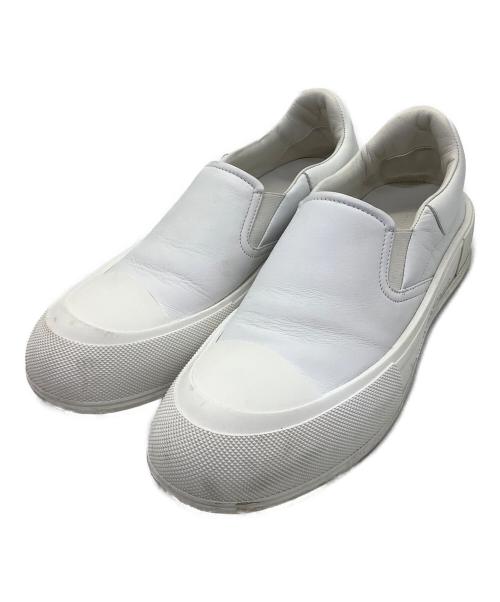 ALEXANDER McQUEEN（アレキサンダーマックイーン）ALEXANDER McQUEEN (アレキサンダーマックイーン) スリッポン ホワイト サイズ:41の古着・服飾アイテム