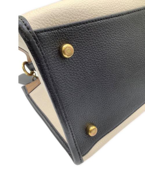 COACH（コーチ）COACH (コーチ) 2WAYバッグ ホワイト キャメルの古着・服飾アイテム