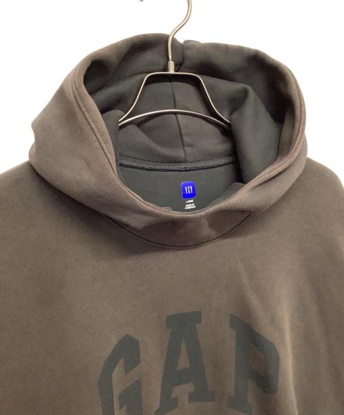 YEEZY GAP ENGINEERED BY BALENCIAGA（イージーギャップエンジニアードバイバレンシアガ）YEEZY GAP ENGINEERED BY BALENCIAGA (イージーギャップエンジニアードバイバレンシアガ) プルオーバーパーカー グレー サイズ:Lの古着・服飾アイテム