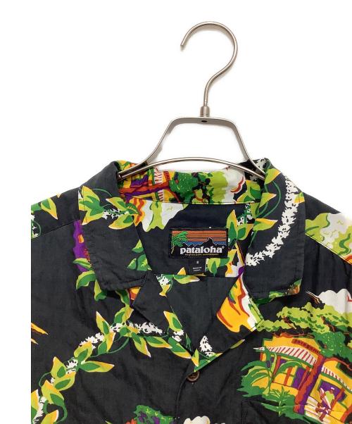 Patagonia（パタゴニア）Patagonia (パタゴニア) 半袖シャツ ブラック×グリーン サイズ:Ｓの古着・服飾アイテム
