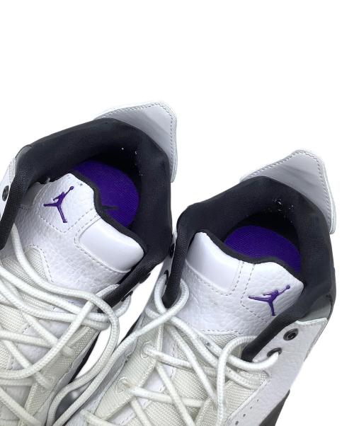 NIKE（ナイキ）NIKE (ナイキ) ハイカットスニーカー　JORDAN JORDAN COURTSIDE 23 ホワイト×ブラック サイズ:27.5cmの古着・服飾アイテム