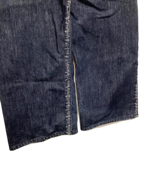ISSEY MIYAKE（イッセイミヤケ）ISSEY MIYAKE (イッセイミヤケ) ストレートデニムパンツ サイズ:35の古着・服飾アイテム
