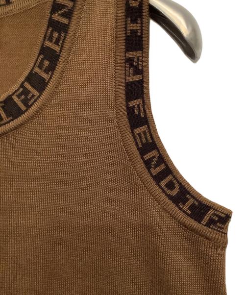 FENDI JEANS（フェンディ ジーンズ）FENDI JEANS (フェンディ ジーンズ) ノースリーブカットソー ブラウン サイズ:FREEの古着・服飾アイテム