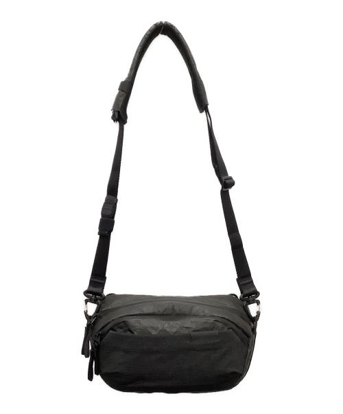 ABLE CARRY（エイブルキャリー）ABLE CARRY (エイブルキャリー) ボディーバッグ グレー×ブラックの古着・服飾アイテム