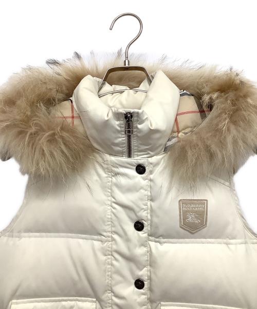 BURBERRY BLUE LABEL（バーバリー ブルー レーベル）BURBERRY BLUE LABEL (バーバリー ブルー レーベル) ダウンベスト アイボリー サイズ:38の古着・服飾アイテム
