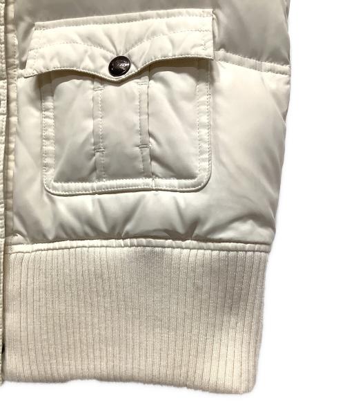 BURBERRY BLUE LABEL（バーバリー ブルー レーベル）BURBERRY BLUE LABEL (バーバリー ブルー レーベル) ダウンベスト アイボリー サイズ:38の古着・服飾アイテム