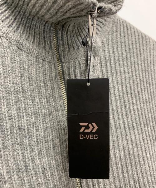D-VEC（ディーベック）D-VEC (ディーベック) FISHERMANS KNIT ZIP-UP VEST グレー サイズ:3 未使用品の古着・服飾アイテム