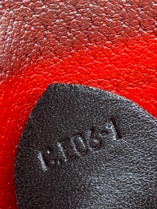 CELINE（セリーヌ）CELINE (セリーヌ) レザーショルダーバッグ ブラックの古着・服飾アイテム