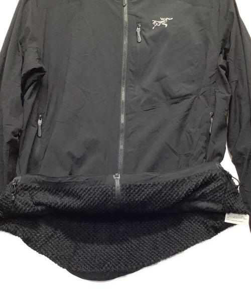 ARC'TERYX（アークテリクス）ARC'TERYX (アークテリクス) PROTON LIGHTWIGHT HOODY ブラック サイズ:Mの古着・服飾アイテム
