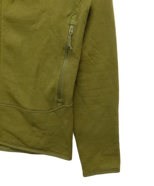 ARC'TERYX（アークテリクス）ARC'TERYX (アークテリクス) フリースジャケット カーキ サイズ:Ｓの古着・服飾アイテム