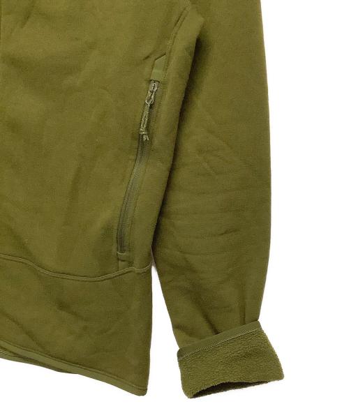 ARC'TERYX（アークテリクス）ARC'TERYX (アークテリクス) フリースジャケット カーキ サイズ:Ｓの古着・服飾アイテム
