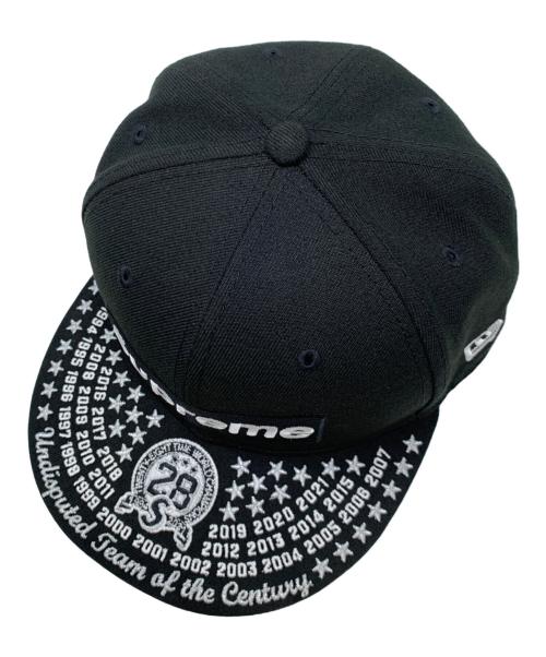 New Era（ニューエラ）New Era (ニューエラ) Supreme (シュプリーム) Undisputed Box Logo New Era ブラック サイズ:7 1/4の古着・服飾アイテム