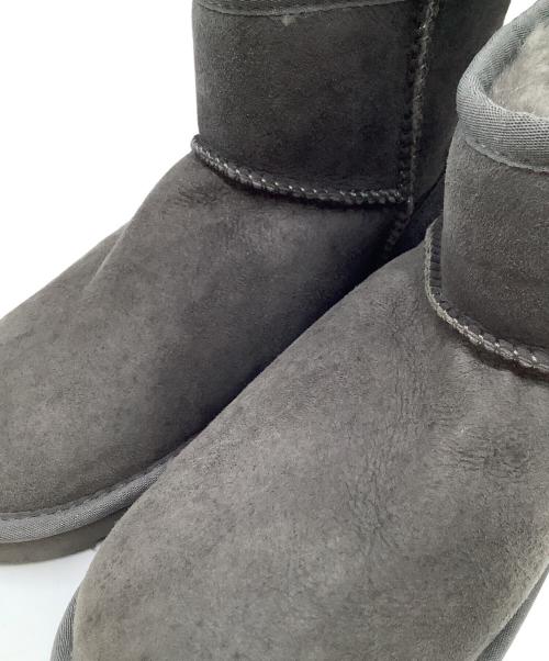 UGG（アグ）UGG (アグ) ムートンブーツ グレー サイズ:24の古着・服飾アイテム