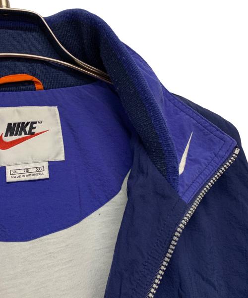 NIKE（ナイキ）NIKE (ナイキ) ナイロンジャケット ネイビー×オレンジ サイズ:XLの古着・服飾アイテム
