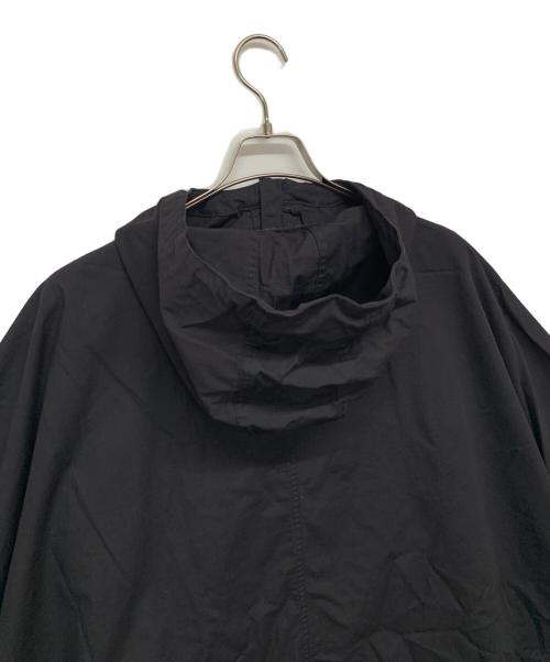 GRIP SWANY（グリップスワニー）GRIP SWANY (グリップスワニー) ポンチョ ブラック サイズ:Fの古着・服飾アイテム