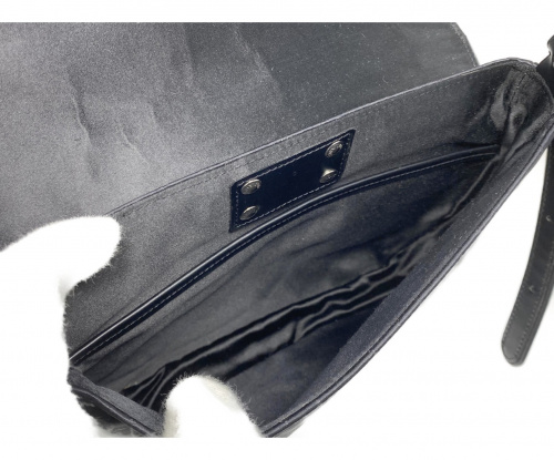 LOUIS VUITTON（ルイ ヴィトン）LOUIS VUITTON (ルイヴィトン) ショルダーバッグ ブラック サイズ:- コント・ドゥ・フェ SR0062の古着・服飾アイテム