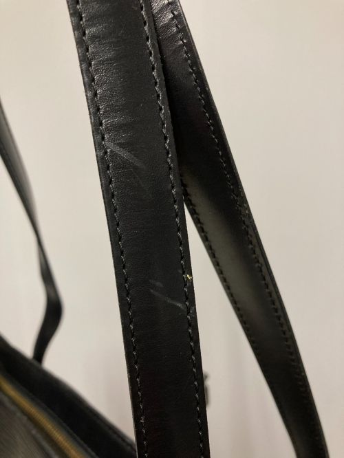 LOUIS VUITTON（ルイ ヴィトン）LOUIS VUITTON (ルイ ヴィトン) エピ サンジャックPM トートバッグ ブラック サイズ:PMの古着・服飾アイテム