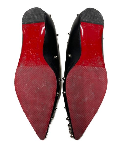 Christian Louboutin（クリスチャン・ルブタン）Christian Louboutin (クリスチャン・ルブタン) スタッズフラットパンプス ブラック サイズ:34 1/2の古着・服飾アイテム