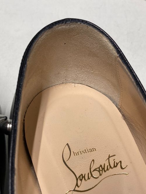 Christian Louboutin（クリスチャン・ルブタン）Christian Louboutin (クリスチャン・ルブタン) スタッズフラットパンプス ブラック サイズ:34 1/2の古着・服飾アイテム