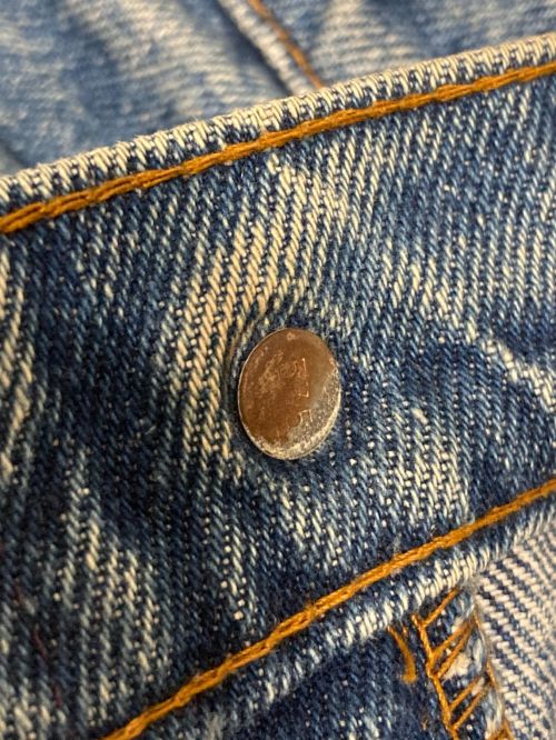LEVI'S（リーバイス）LEVI'S (リーバイス) デニムパンツ インディゴ サイズ:W30 L36の古着・服飾アイテム