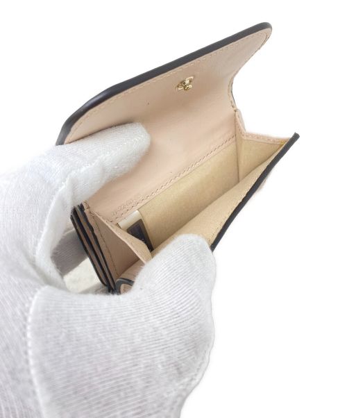 Chloe（クロエ）Chloe (クロエ) スモールトリフォールドレザーウォレット ライトピンク 未使用品の古着・服飾アイテム