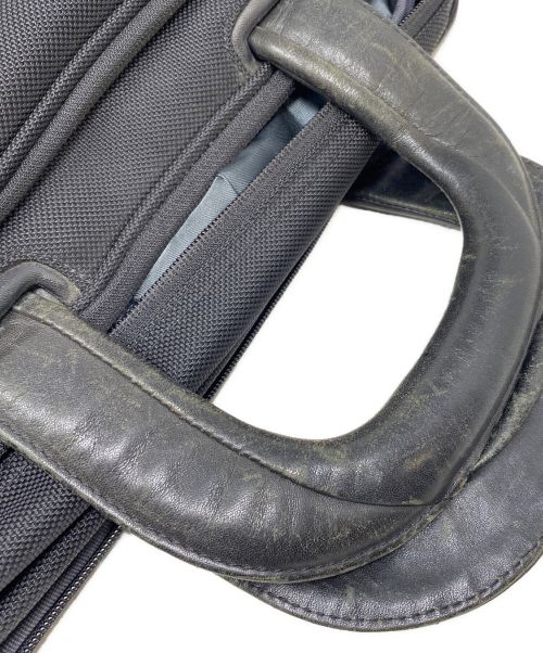 ZERO HALLIBURTON（ゼロ ハリバートン）ZERO HALLIBURTON (ゼロハリバートン) 2WAYビジネスバッグ ブラックの古着・服飾アイテム
