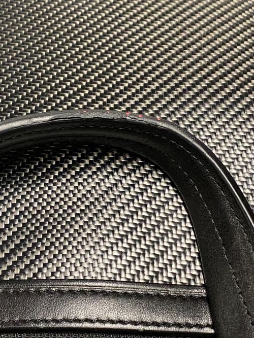 TUMI（トゥミ）TUMI (トゥミ) インディアナポリス カーボンスリムブリーフケース ブラックの古着・服飾アイテム