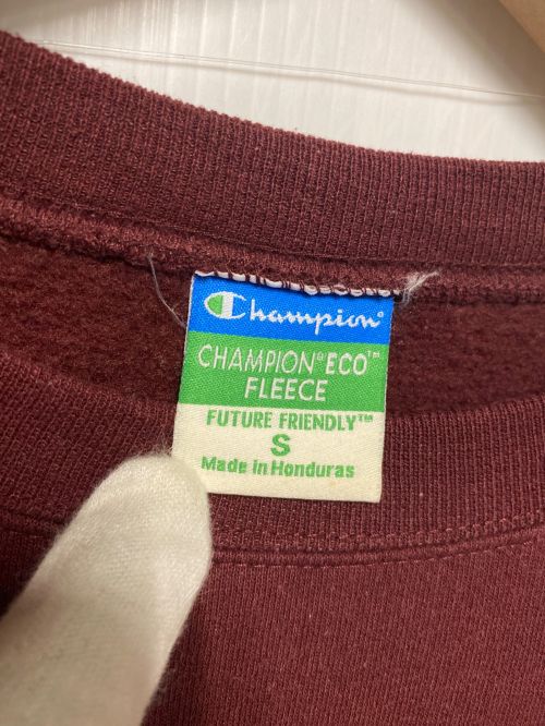 Champion（チャンピオン）Champion (チャンピオン) HARVARDプリントクルーネックスウェット エンジ サイズ:Sの古着・服飾アイテム