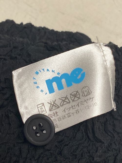 ISSEY MIYAKE me（イッセイ ミヤケ ミー）ISSEY MIYAKE me (イッセイ ミヤケ ミー) カリフラワーシャツ ブラック サイズ:Fの古着・服飾アイテム