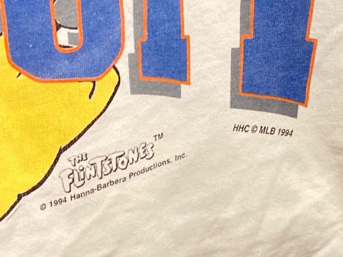 AMERICAS SPORTS TEAM（アメリカススポーツチーム）AMERICAS SPORTS TEAM (アメリカススポーツチーム) 90's 原始家族プリントTシャツ ホワイト サイズ:XLの古着・服飾アイテム