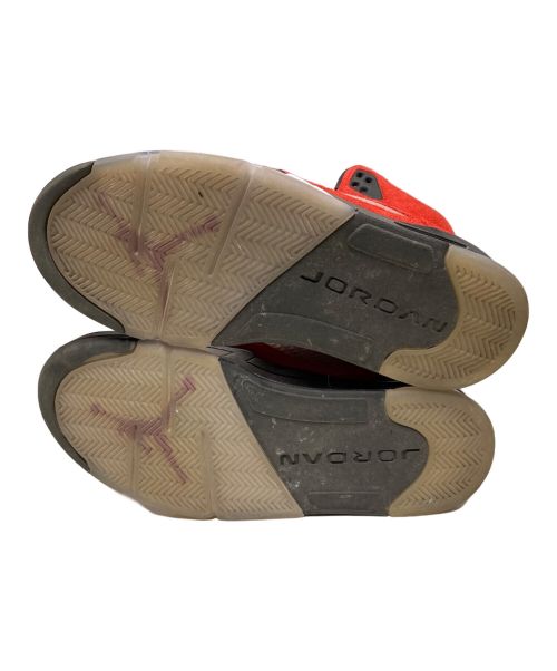 NIKE（ナイキ）NIKE (ナイキ) AIR JORDAN 5 RETRO レッド サイズ:US9の古着・服飾アイテム