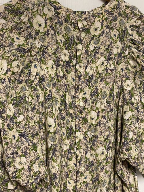 DRESSTERIOR（ドレステリア）DRESSTERIOR (ドレステリア) フラワープリントスタンドカラーボリュームスリーブブラウス ライトベージュ サイズ:36の古着・服飾アイテム