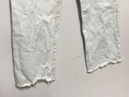 LEVI'S（リーバイス）LEVI'S (リーバイス) カットオフデニムパンツ インディゴ サイズ:24の古着・服飾アイテム