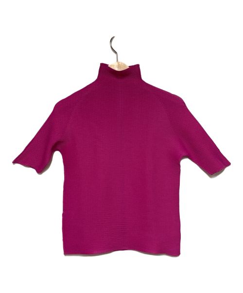 ISSEY MIYAKE（イッセイミヤケ）ISSEY MIYAKE (イッセイミヤケ) ボックスプリーツ ボルトネック カットソー ショッキングピンク サイズ:3の古着・服飾アイテム