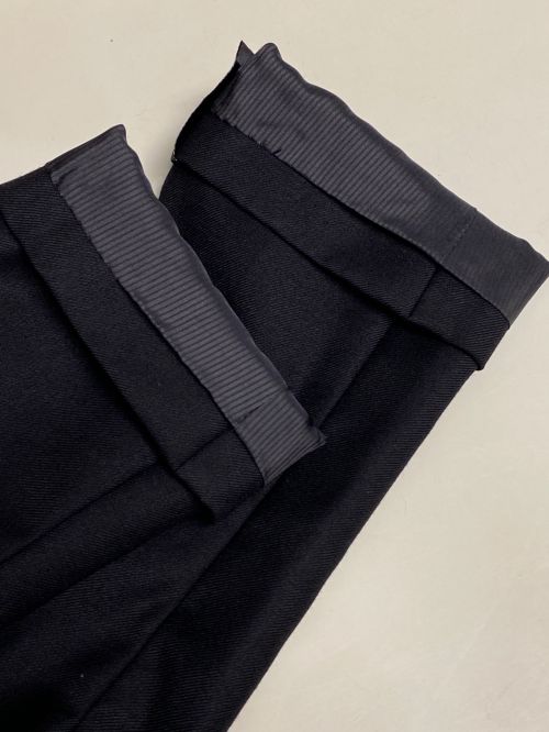 N.HOOLYWOOD（エヌ ハリウッド）N.HOOLYWOOD (エヌ ハリウッド) テーラードジャケット ブラック サイズ:36Rの古着・服飾アイテム