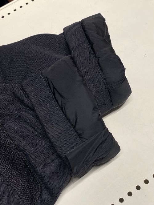 PRADA SPORTS（プラダスポーツ）PRADA SPORTS (プラダスポーツ) テクニカルモジュラーエルボーパッドジャケット ブラック サイズ:50の古着・服飾アイテム