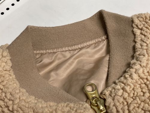 JOHNBULL（ジョンブル）JOHNBULL (ジョンブル) ボアリバーシブルミリタリーMA-1ジャケット ベージュ サイズ:Mの古着・服飾アイテム