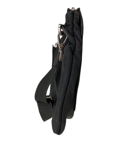 Salvatore Ferragamo（サルヴァトーレ フェラガモ）Salvatore Ferragamo (サルヴァトーレ フェラガモ) レザーショルダーバッグ ブラックの古着・服飾アイテム