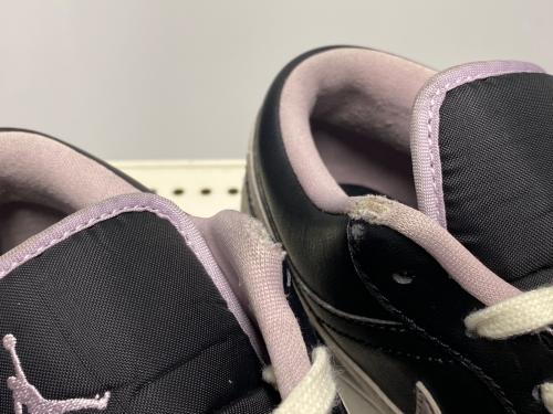 NIKE（ナイキ）NIKE (ナイキ) AIR JORDAN 1 LOW SE / ローカットスニーカー ブラック×パープル サイズ:US9.5の古着・服飾アイテム