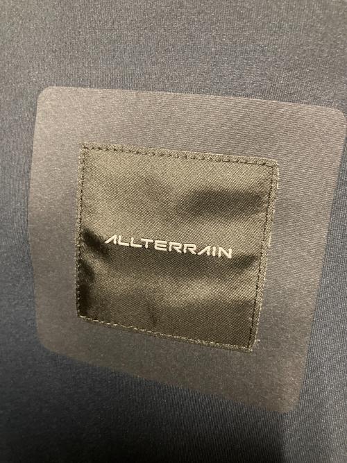 DECENT ALLTERRAIN（デサントオルテライン）DECENT ALLTERRAIN (デサントオルテライン) CREAS AIR / ソフトシェルジャケット ネイビー サイズ:Mの古着・服飾アイテム