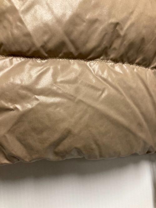 DUVETICA（デュベティカ）DUVETICA (デュベティカ) ダウンコート ベージュ サイズ:40の古着・服飾アイテム