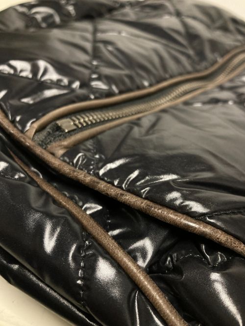 MONCLER（モンクレール）MONCLER (モンクレール) ショルダーバッグ ブラックの古着・服飾アイテム