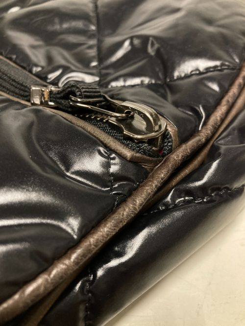 MONCLER（モンクレール）MONCLER (モンクレール) ショルダーバッグ ブラックの古着・服飾アイテム
