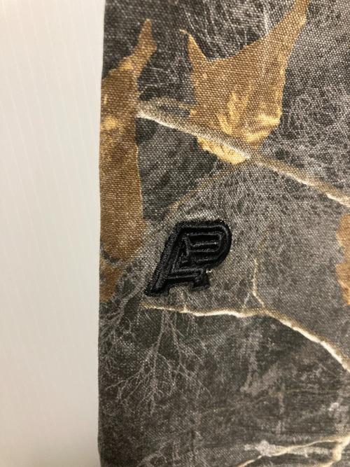 Realtree AP（リアルツリー）Realtree AP (リアルツリー) リアルツリーダブルニーパンツ グレー サイズ:A3の古着・服飾アイテム